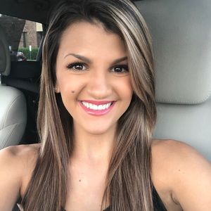 Meet your Posher, Brianna